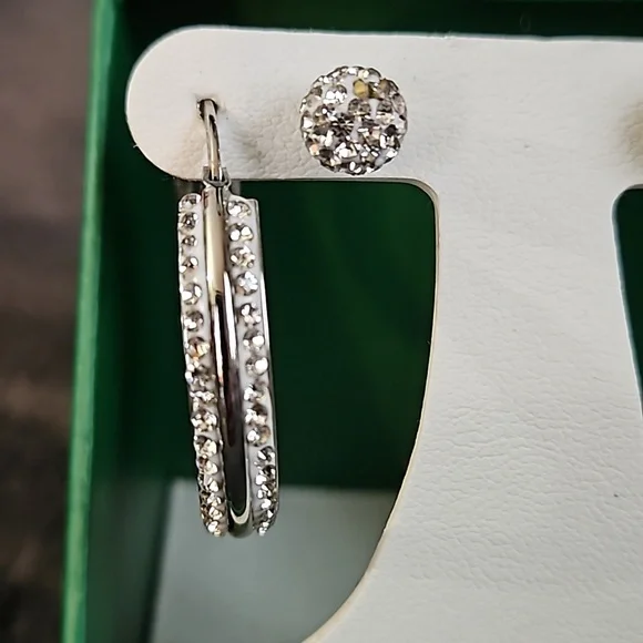 Paige Harper Earring Set - Picture 3 of 4